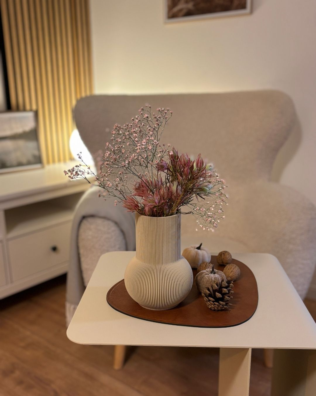 Designvase PURE, geriffelt aus Biokunststoff, modern – Jansora